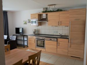 23662383-Ferienwohnung-2-Ediger-Eller-300x225-3