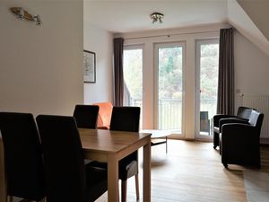 23662380-Ferienwohnung-2-Ediger-Eller-300x225-1