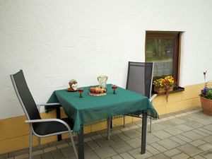 22053711-Ferienwohnung-4-Eggolsheim-300x225-2