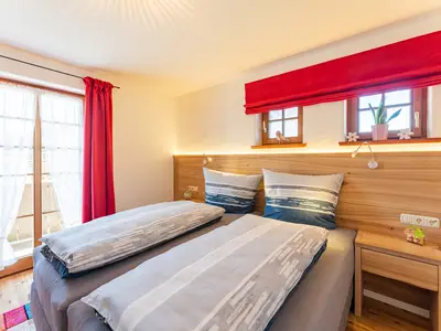 Schlafzimmer 2