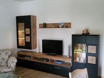 Wohnzimmer Bild 2