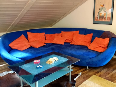 Blaue Couch.jpg.jpg