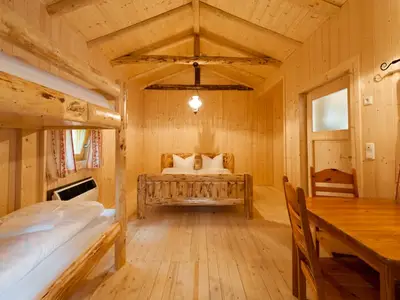 Lodge.jpg