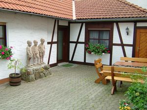 23684038-Ferienwohnung-6-Ehrenberg (Hessen)-300x225-2