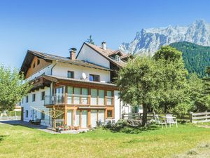 Ferienwohnung für 4 Personen (64 m²) in Ehrwald