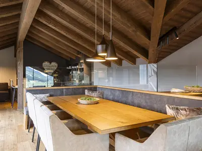 DiningRoom