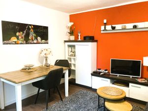 23957494-Ferienwohnung-3-Eibenstock-300x225-0