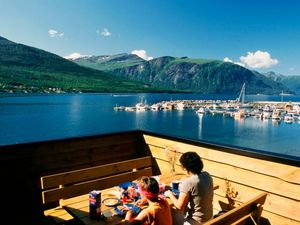 Ferienwohnung für 6 Personen (120 m²) in Eidsvåg I Romsdal