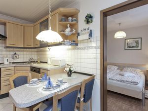 19340794-Ferienwohnung-3-Einbeck-300x225-4