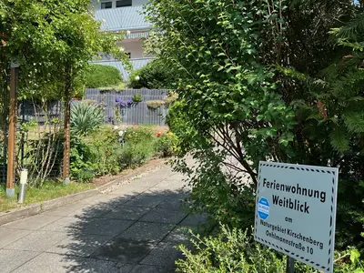Blick von der Straße