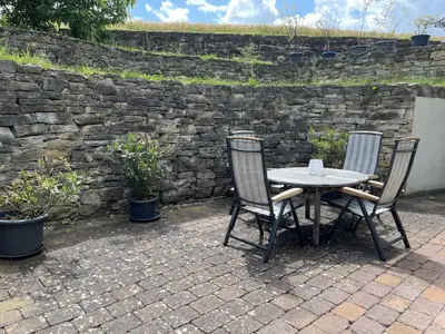 Terrasse mit Gartenblick