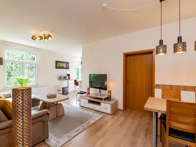 Wohnzimmer/ Essbereich