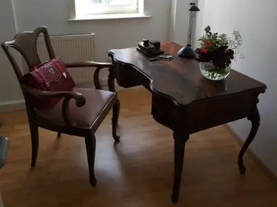 Schreibtisch im kleine Arbeitszimmer