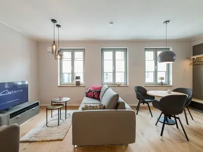 Suites MITTE Wohn-/Esszimmer