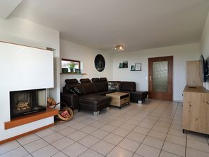 24005913-Ferienwohnung-10-Eisenbach-300x225-3