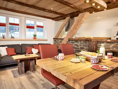 Photo, INSIDE, OUTSIDE