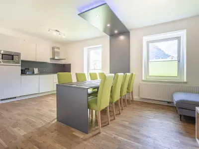 DiningRoom