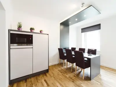 DiningRoom