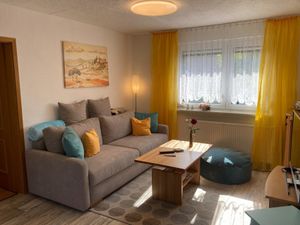 23890580-Ferienwohnung-4-Eisfeld-300x225-2