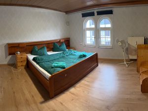 24023708-Ferienwohnung-6-Eitorf-300x225-4