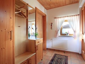 19254118-Ferienwohnung-4-Ellmau-300x225-5