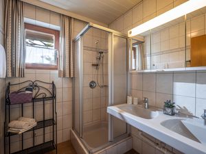 22162285-Ferienwohnung-6-Ellmau-300x225-3