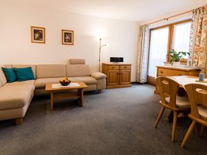 23671967-Ferienwohnung-6-Ellmau-300x225-4