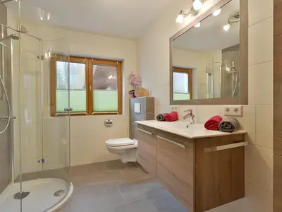 Badezimmer_Dusche