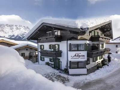 Hausansicht Winter