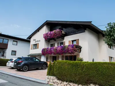 Haus 4 (1 von 1)[1]