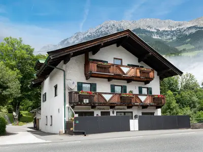 Haus_Auebach_Buchau_1_Ellmau_Haus_aussen