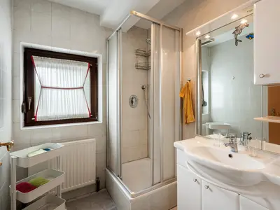 Haus_Auebach_Buchau_1_Ellmau_Appartement_Kathi_Bad