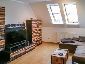 23752335-Ferienwohnung-4-Elmenhorst-Lichtenhagen-300x225-3