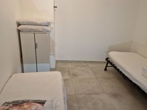 23956669-Ferienwohnung-4-Elne-300x225-1