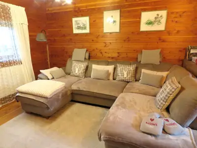 3. FeWo. Hernis-Höfle gemütliche Relax Ecke mit Flachbildfernseher