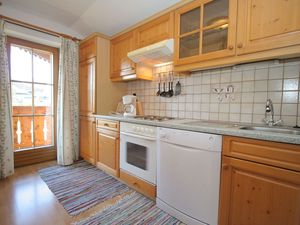 19335869-Ferienwohnung-5-Embach-300x225-4