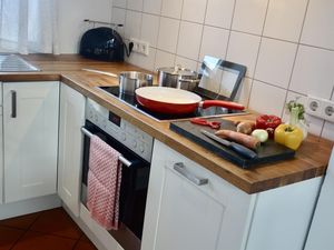 18133925-Ferienwohnung-4-Emden-300x225-3