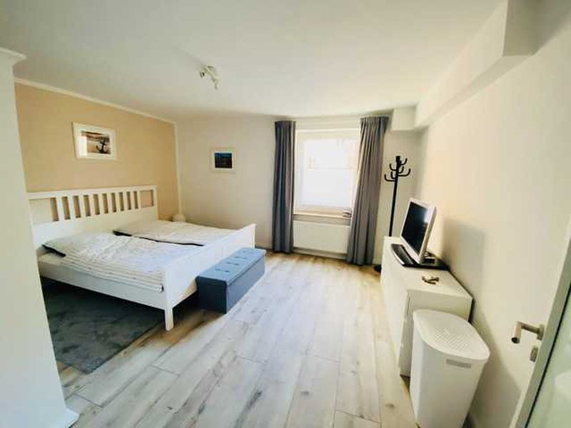 23345171-Ferienwohnung-3-Emden-800x600-0