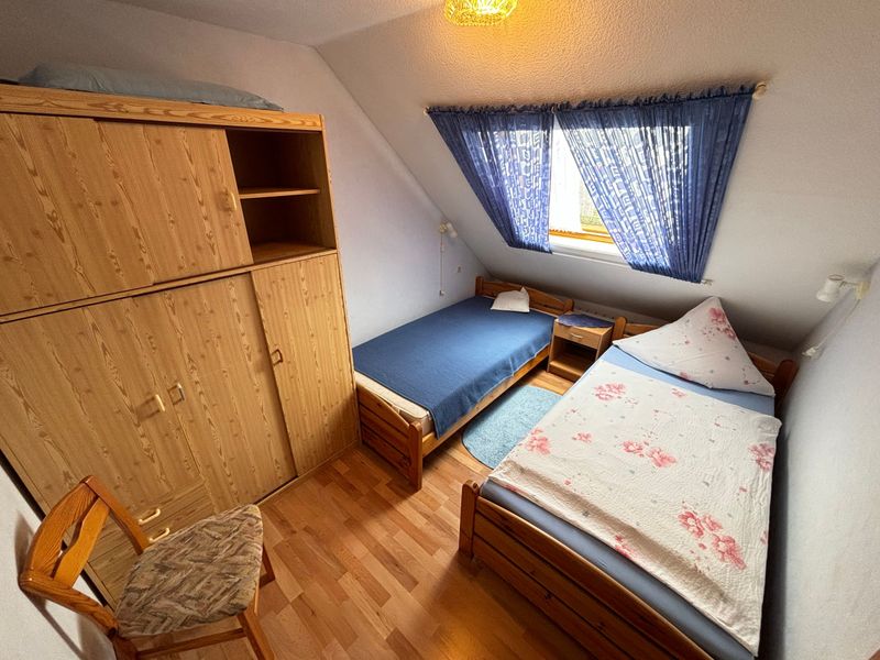 24038214-Ferienwohnung-2-Emden-800x600-2