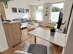 24056071-Ferienwohnung-1-Emden-300x225-4