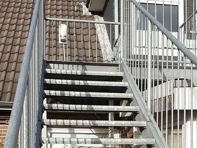 Außentreppe / separater Eingang