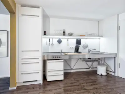 KITCHEN, INSIDE