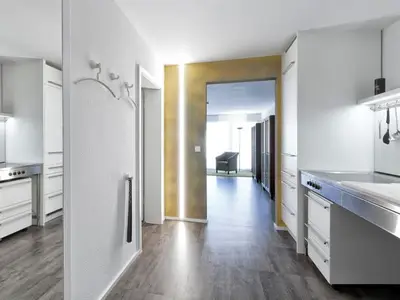 KITCHEN, INSIDE