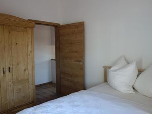 21646789-Ferienwohnung-2-Emmering-300x225-3