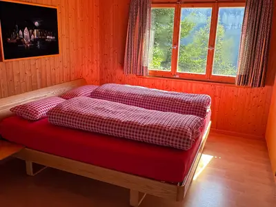 Doppelbett 180x200cm