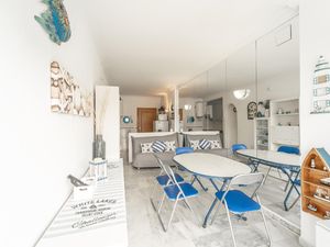 23978519-Ferienwohnung-4-Empuriabrava-300x225-2