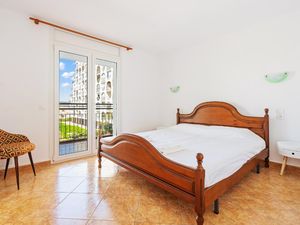 23517444-Ferienwohnung-4-Empuriabrava-300x225-1