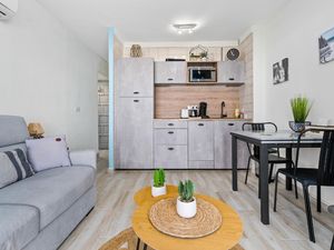 23547504-Ferienwohnung-2-Empuriabrava-300x225-2