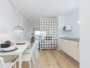 23836501-Ferienwohnung-4-Empuriabrava-300x225-1