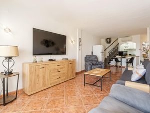 23662400-Ferienwohnung-4-Empuriabrava-300x225-2